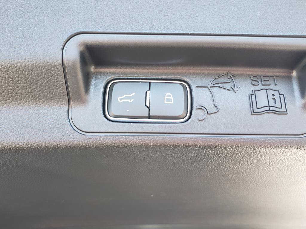 New 2026 Ford Explorer ST-Line AWD/4WD image 11