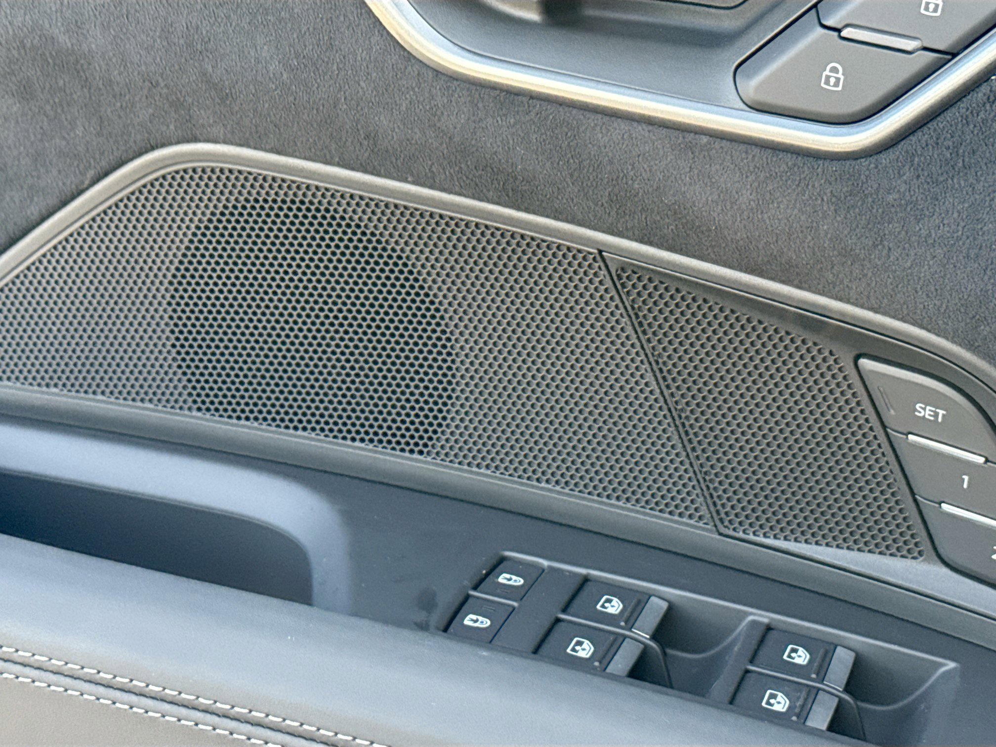 New 2026 Audi RS e-tron GT performance image 24