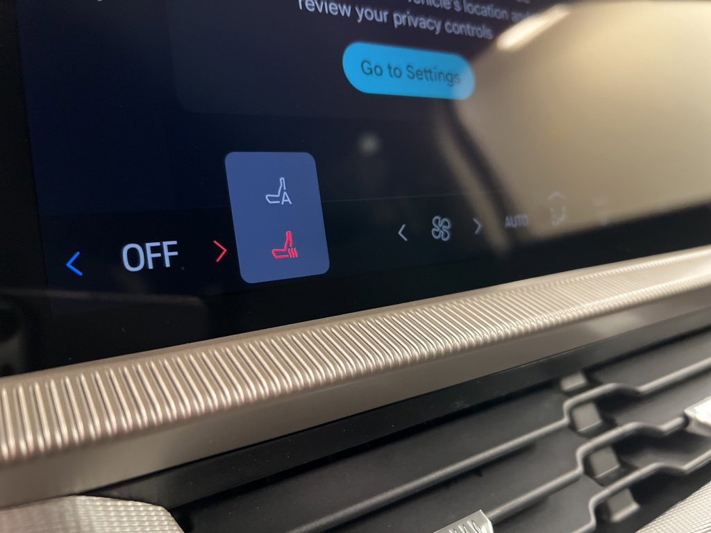 New 2026 Ford Explorer Active image 13