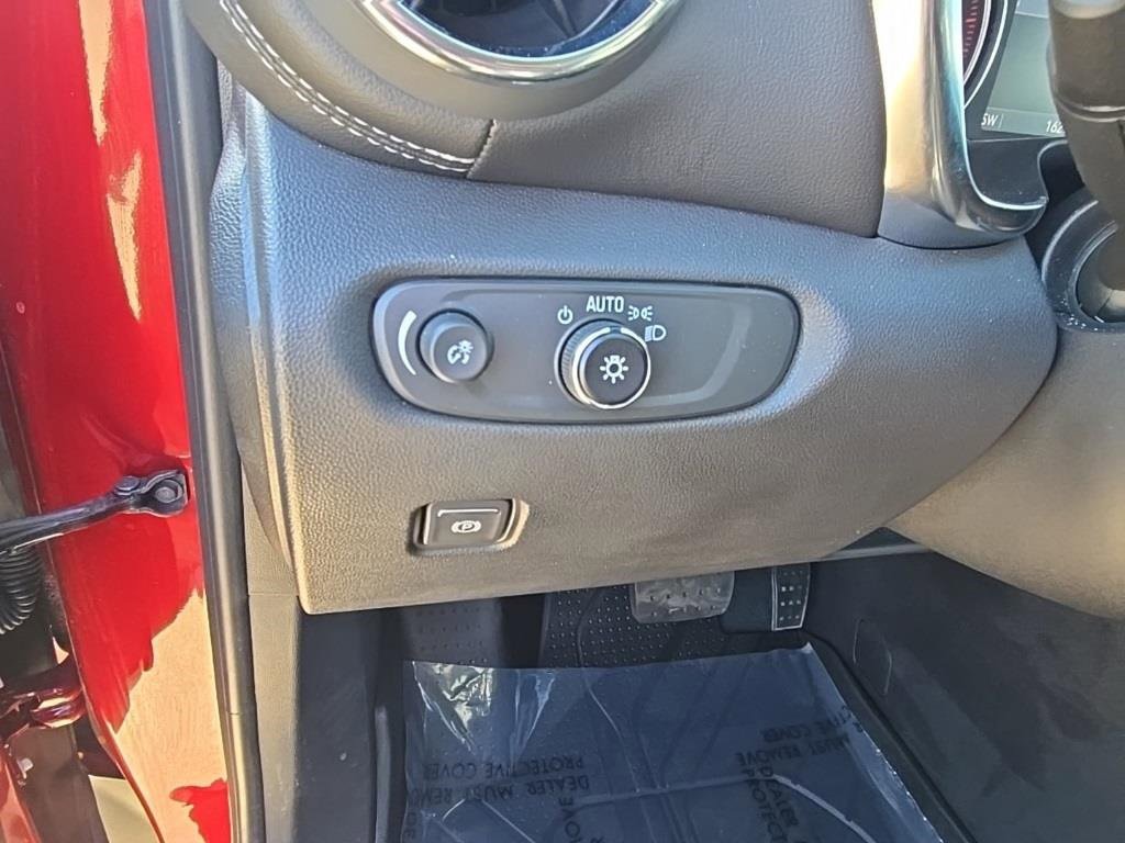 Used 2023 Chevrolet Blazer LT w/ Convenience Package image 10