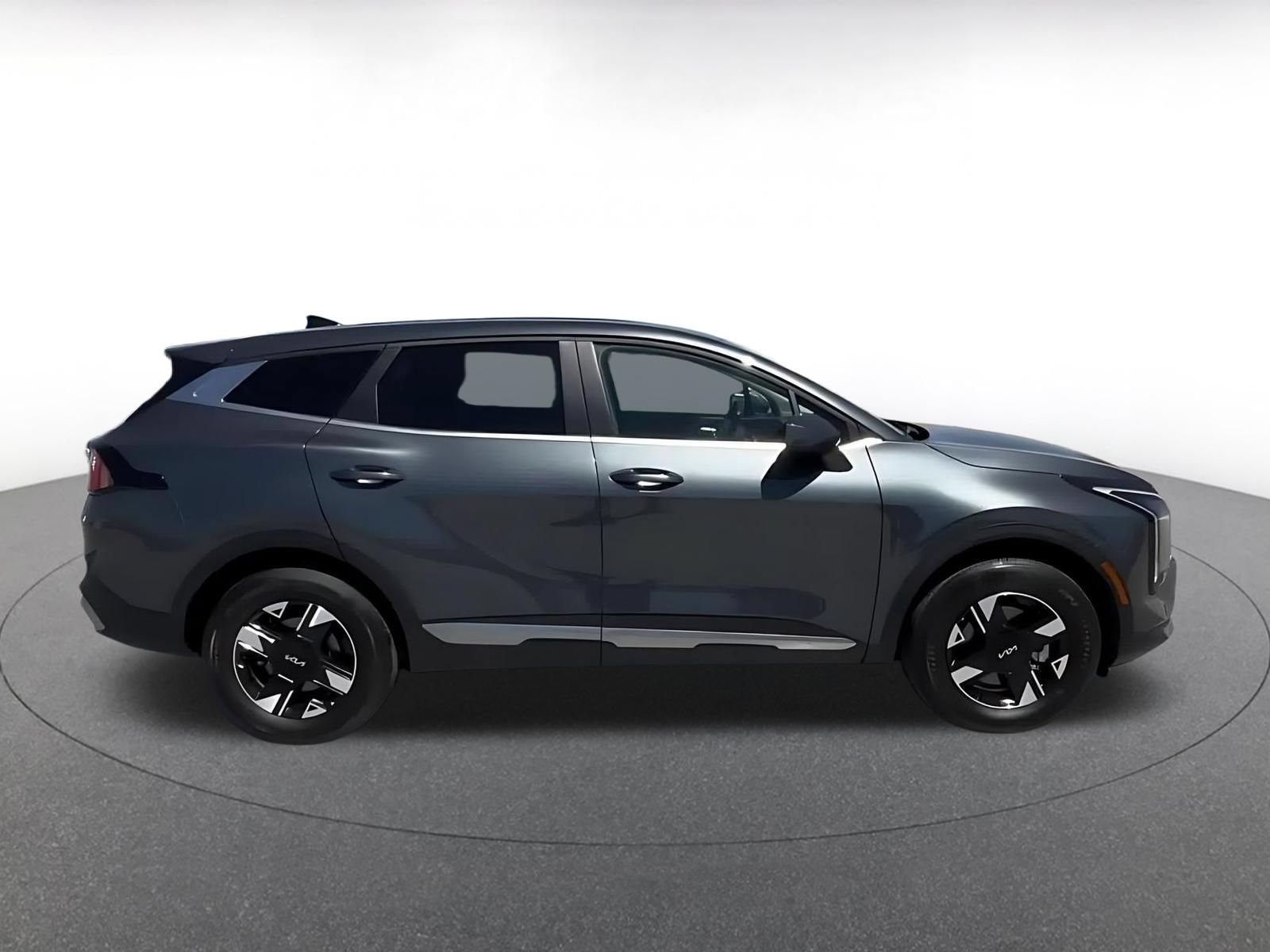 Used 2026 Kia Sportage LX AWD/4WD image 15