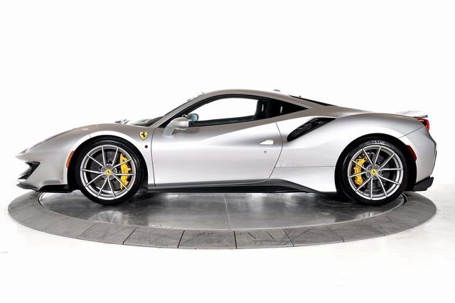 Certified 2020 Ferrari 488 Pista Coupe image 3