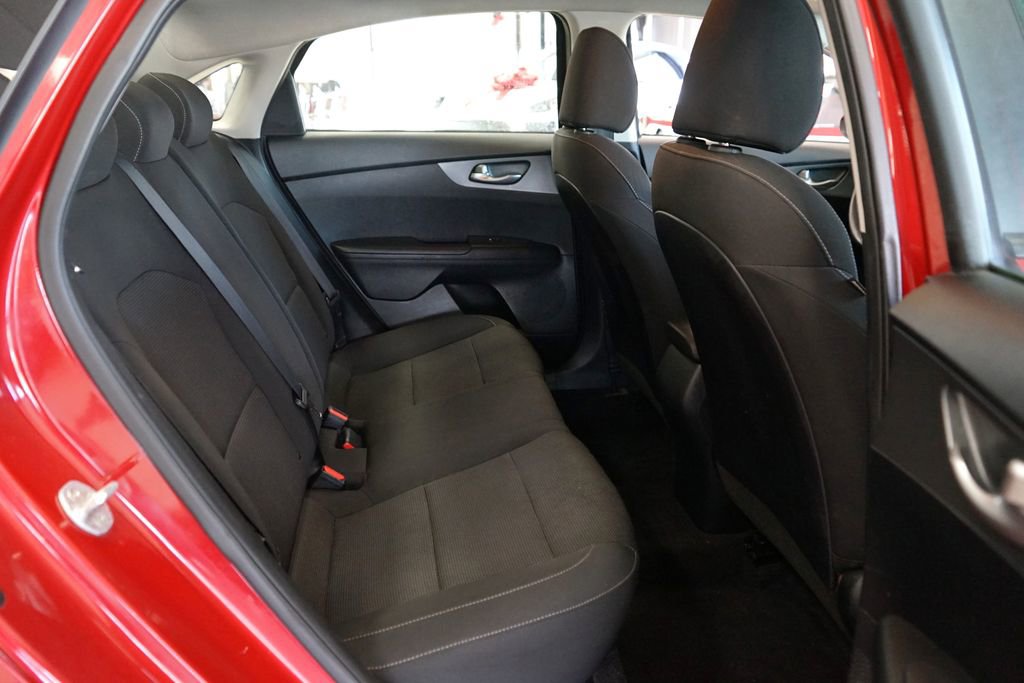 Used 2019 Kia Forte LXS image 12