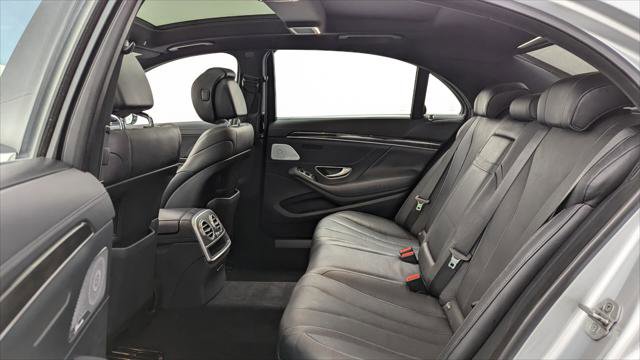 Used 2018 Mercedes-Benz S 450 Sedan image 17