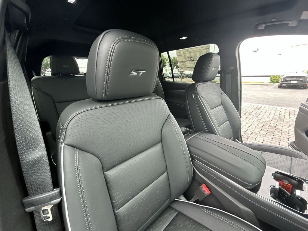 New 2026 Buick Enclave Sport Touring w/ Super Cruise Package image 27