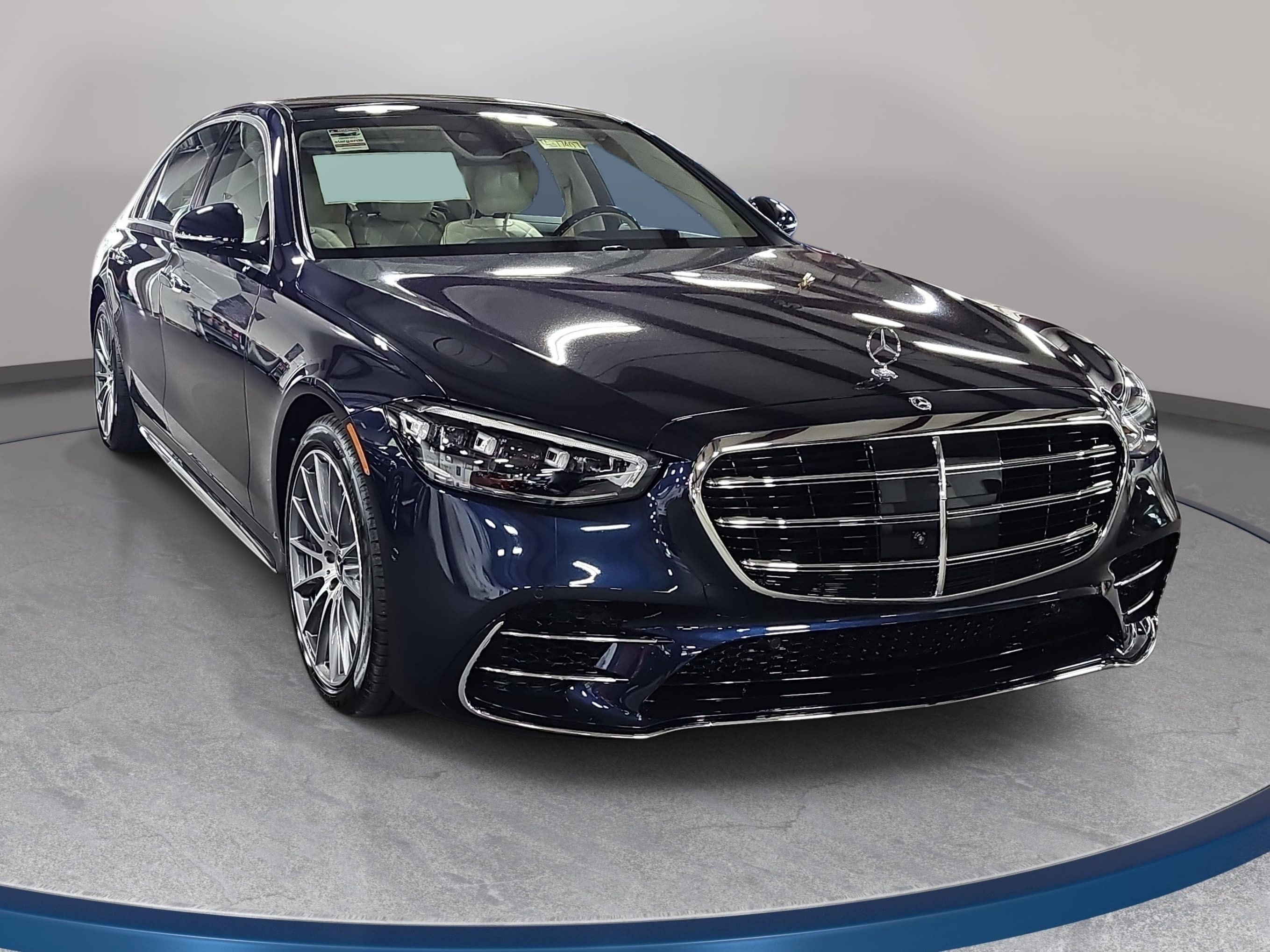 New 2026 Mercedes-Benz S 580 4MATIC Sedan image 3