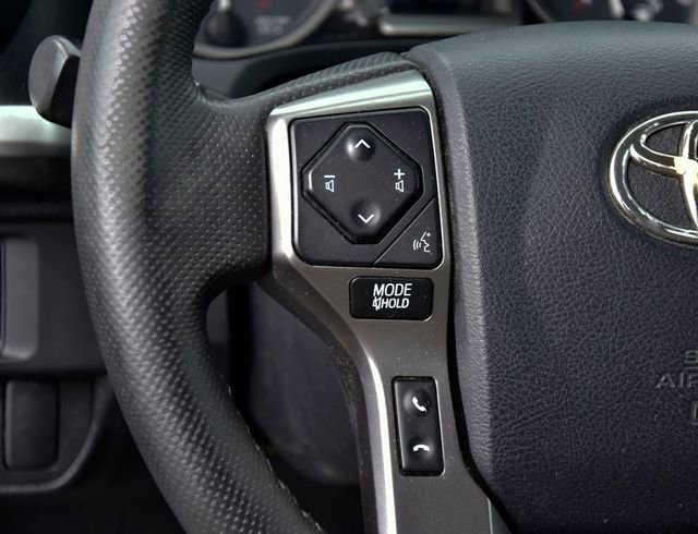 Used 2017 Toyota Tacoma SR5 w/ Tow Package AWD/4WD image 19