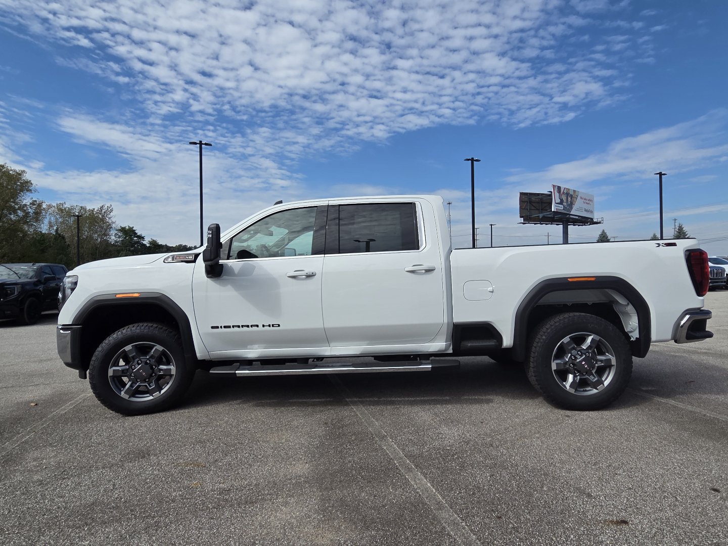 New 2026 GMC Sierra 2500 SLE w/ SLE Value Package; AWD/4WD image 15