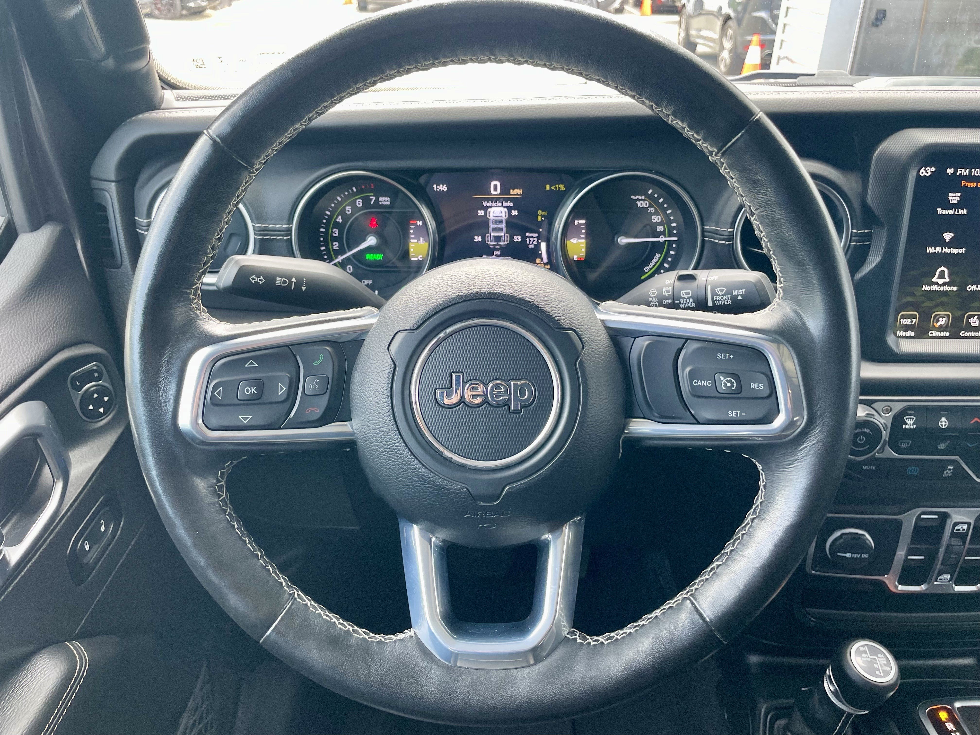 Used 2023 Jeep Wrangler Unlimited Sahara w/ Cold Weather Group AWD/4WD image 20