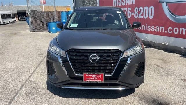 New 2025 Nissan Kicks Play S image 23