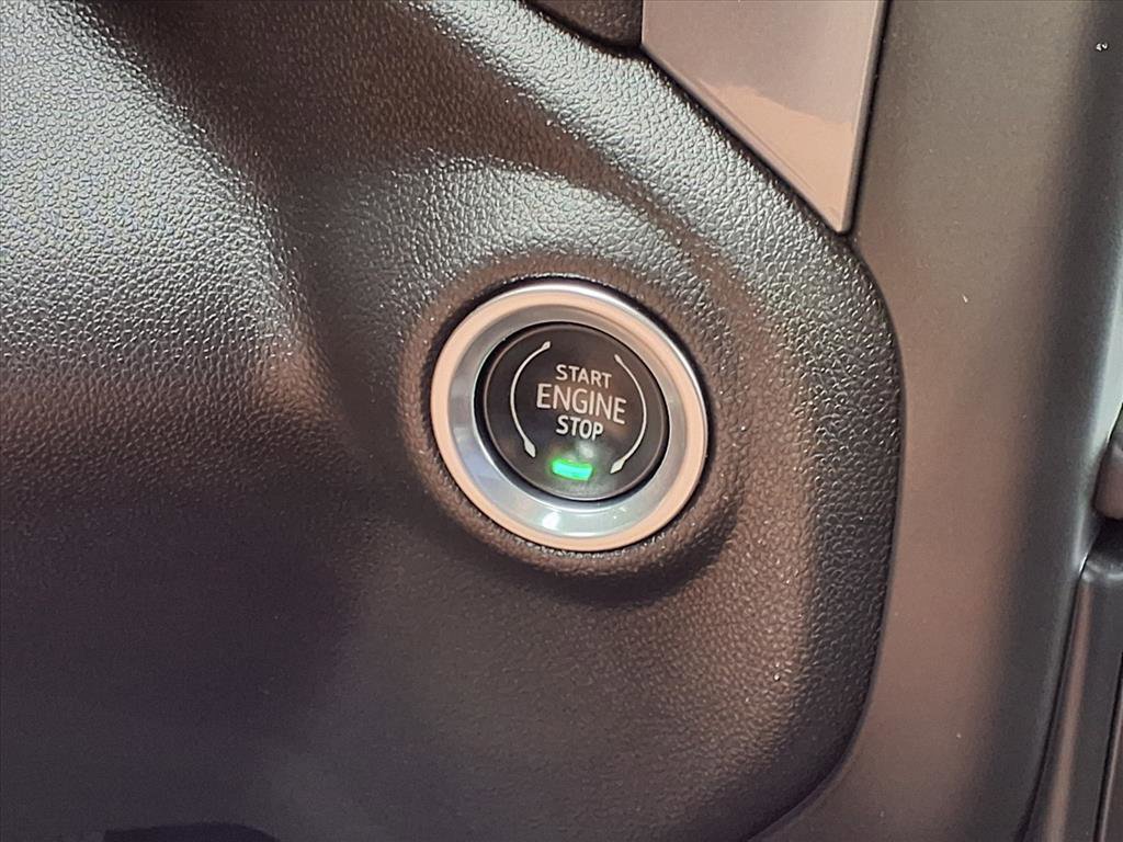 Used 2022 Chevrolet Silverado 1500 Custom w/ LPO, Dark Essentials Package image 8