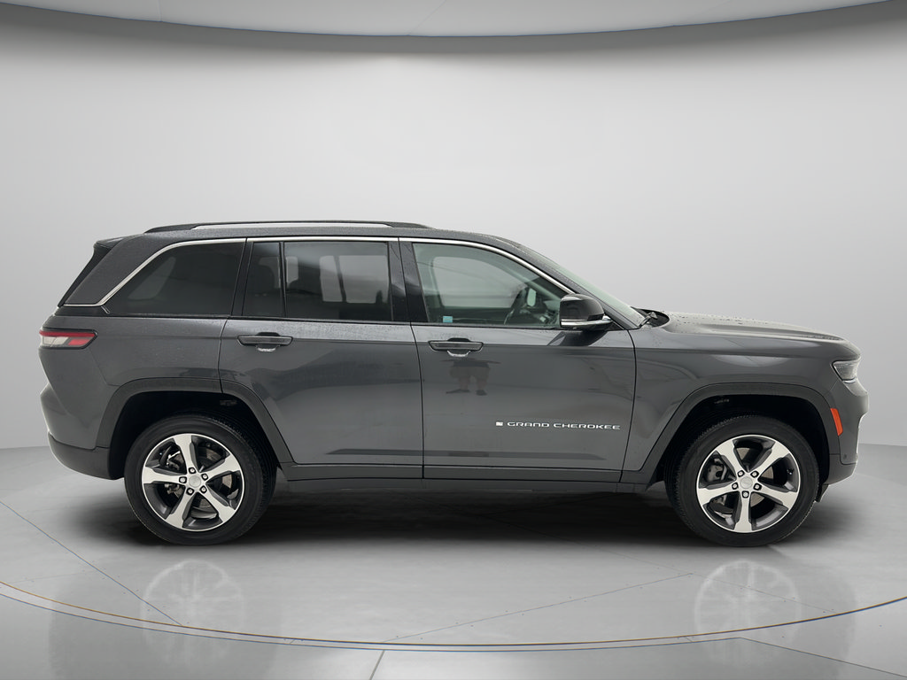 Used 2023 Jeep Grand Cherokee 4WD 4xe w/ Luxury Tech Group II video 2