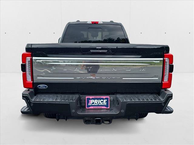 Used 2024 Ford F250 Platinum image 7