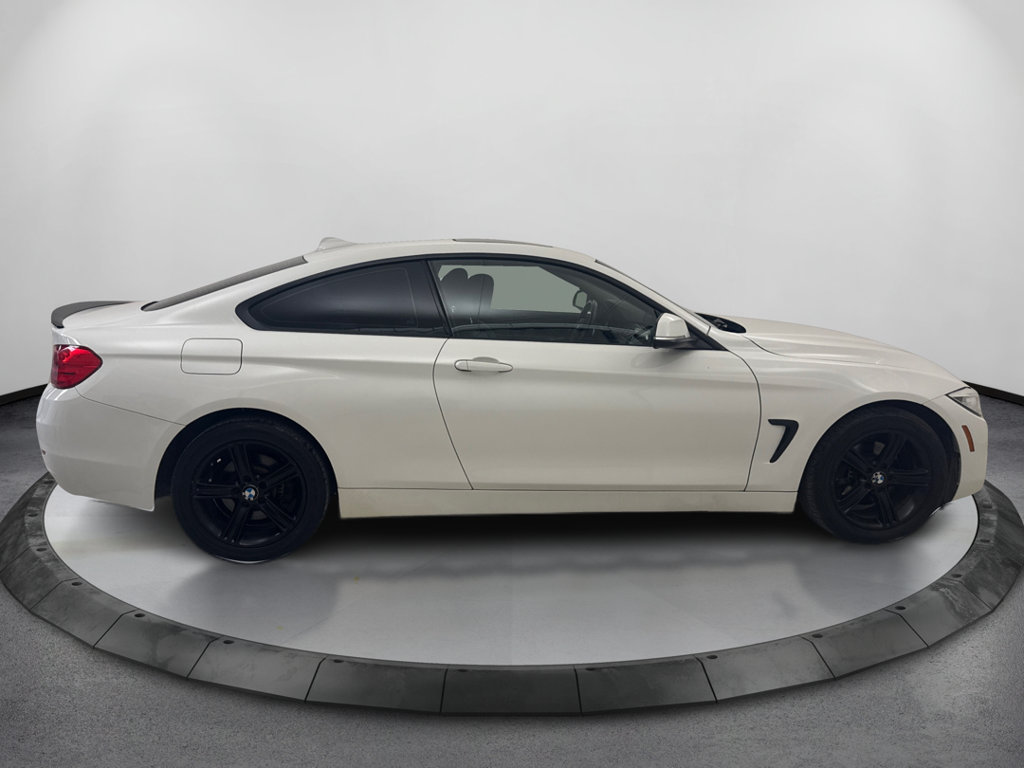 Used 2015 BMW 428i xDrive Coupe AWD/4WD image 4
