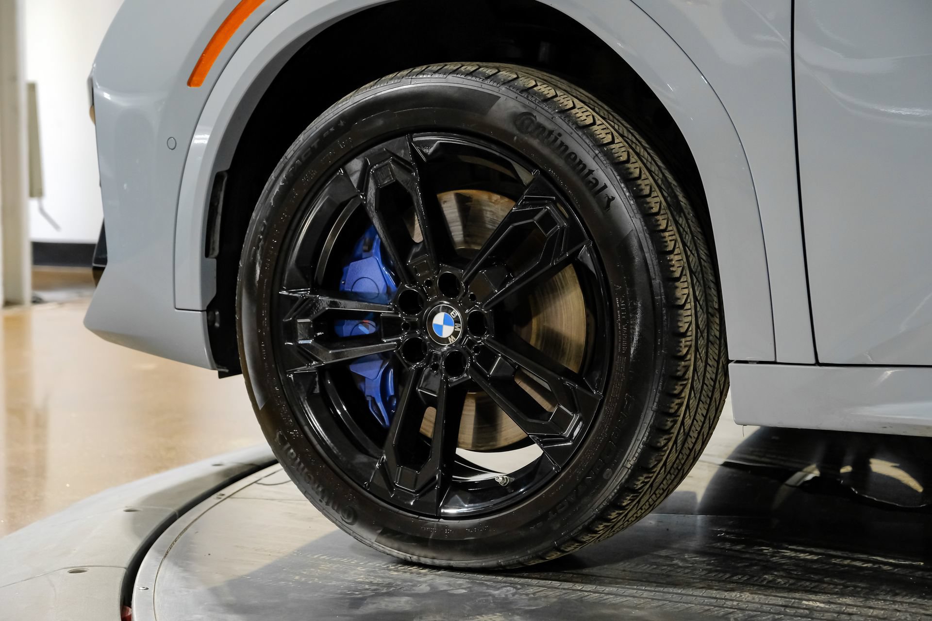 Used 2025 BMW X2 xDrive28i AWD/4WD image 60