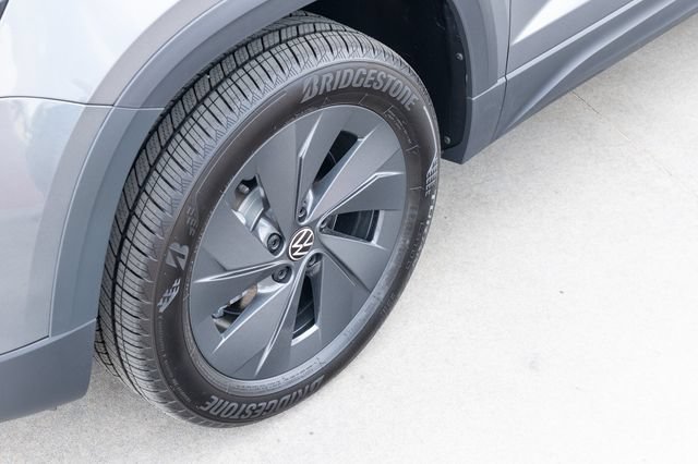 New 2026 Volkswagen Taos S FWD image 12