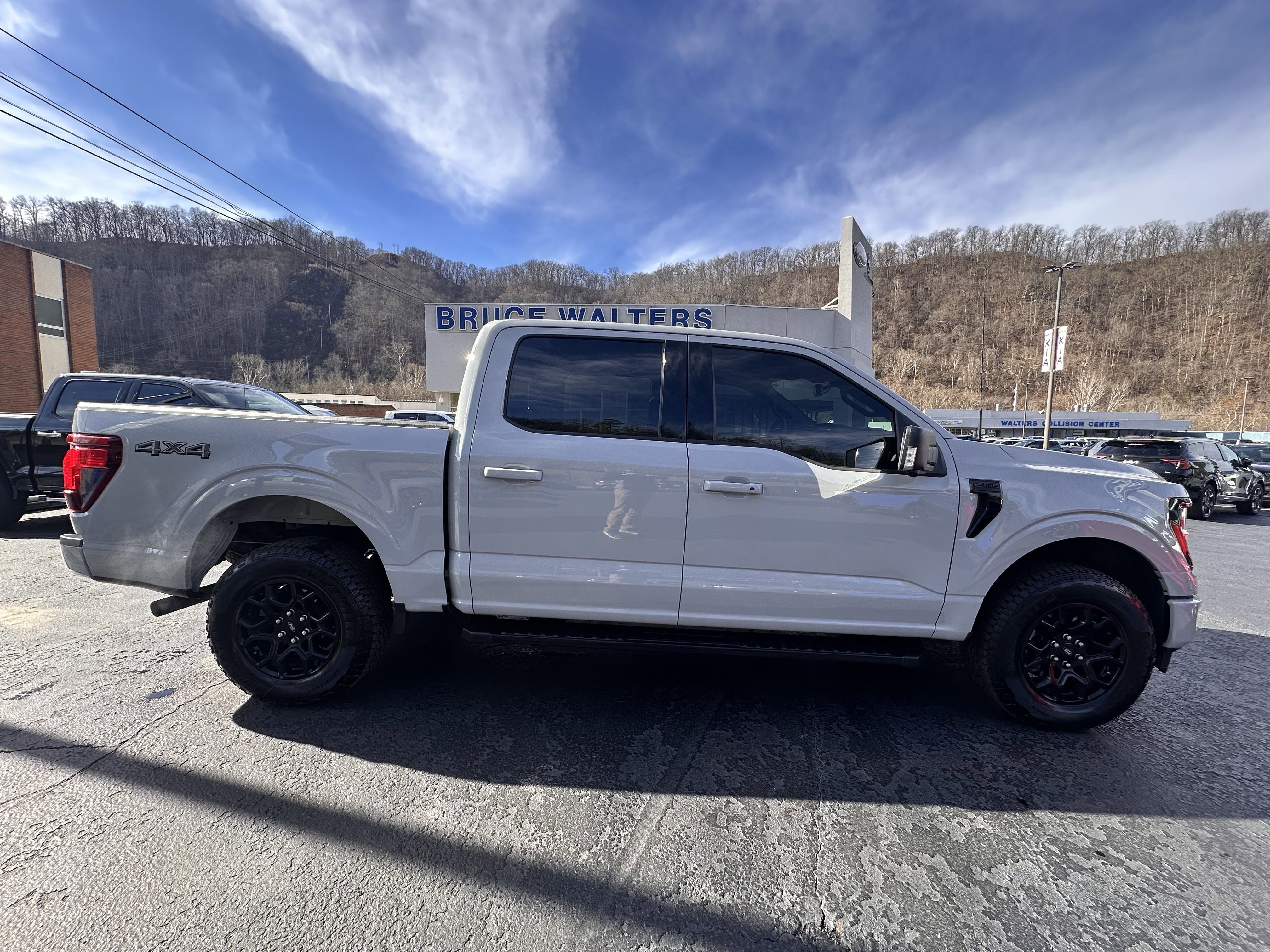 Used 2024 Ford F150 XLT w/ Equipment Group 302A MID image 27