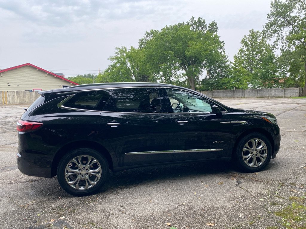 Used 2019 Buick Enclave Avenir w/ Avenir Technology Package AWD/4WD image 6