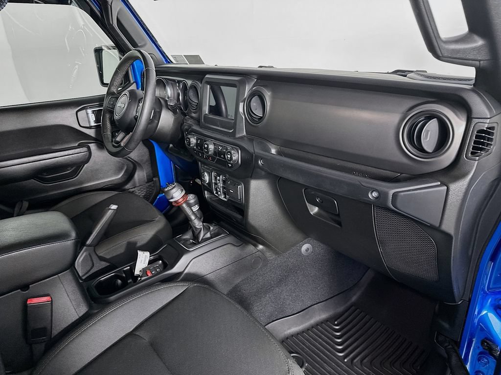 Used 2022 Jeep Gladiator Sport AWD/4WD image 30