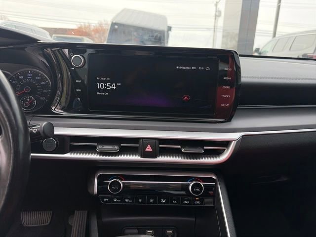 Used 2023 Kia K5 GT-Line image 50