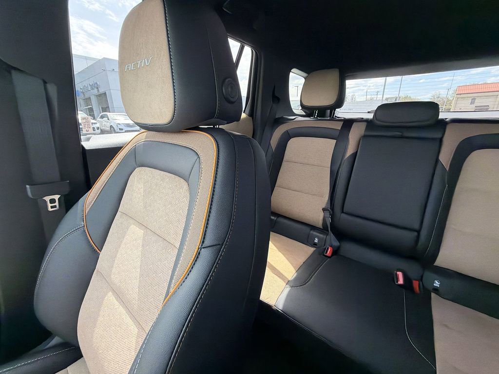 New 2026 Chevrolet Equinox ACTIV image 12