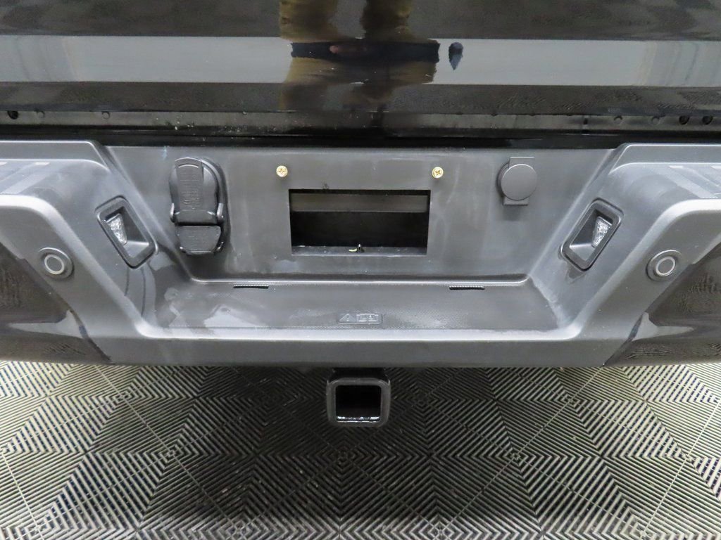 Used 2025 Ford F150 Lariat AWD/4WD image 42