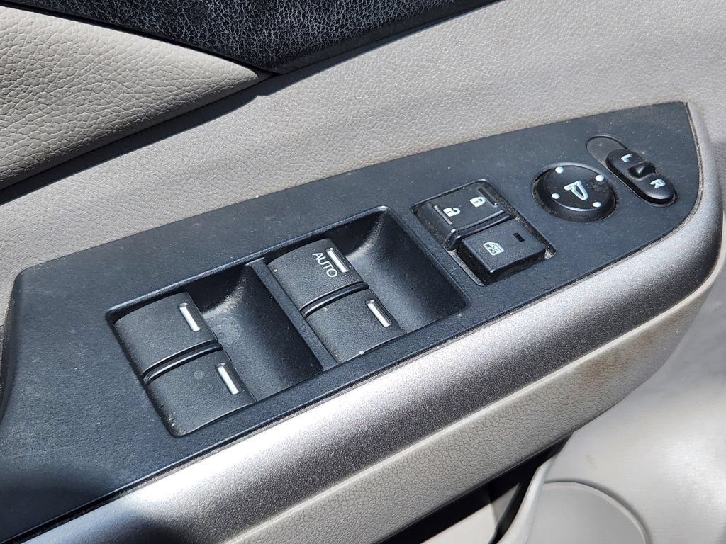 Used 2014 Honda CR-V EX-L image 16
