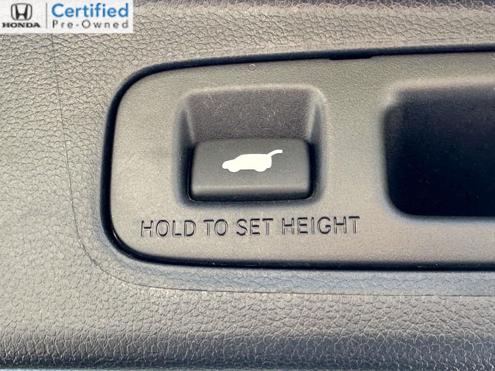 Certified 2025 Honda CR-V EX-L image 9