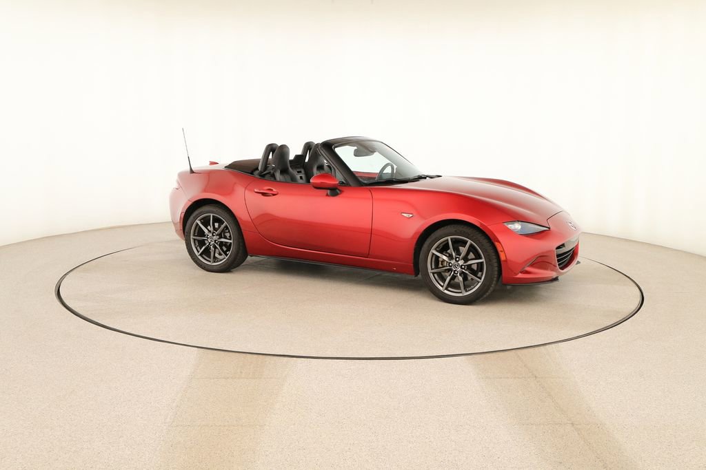 Used 2019 MAZDA MX-5 Miata Grand Touring image 9