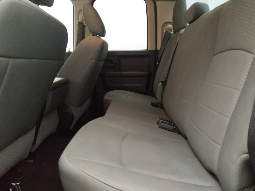Used 2018 RAM 1500 Express AWD/4WD image 18