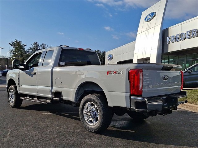 New 2026 Ford F250 XLT w/ FX4 Off-Road Package image 4