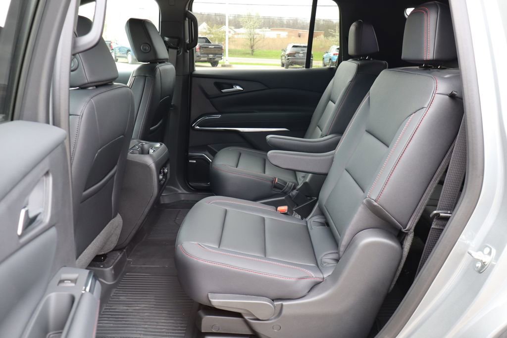 New 2026 Chevrolet Traverse Z71 w/ Enhanced Driving Package AWD/4WD image 44