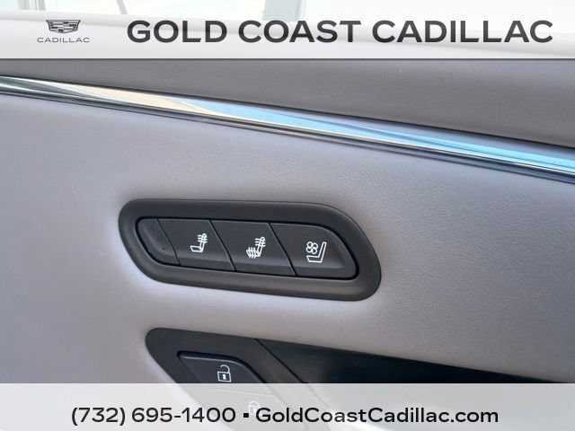 Used 2024 Cadillac Escalade Premium Luxury Platinum AWD/4WD image 8