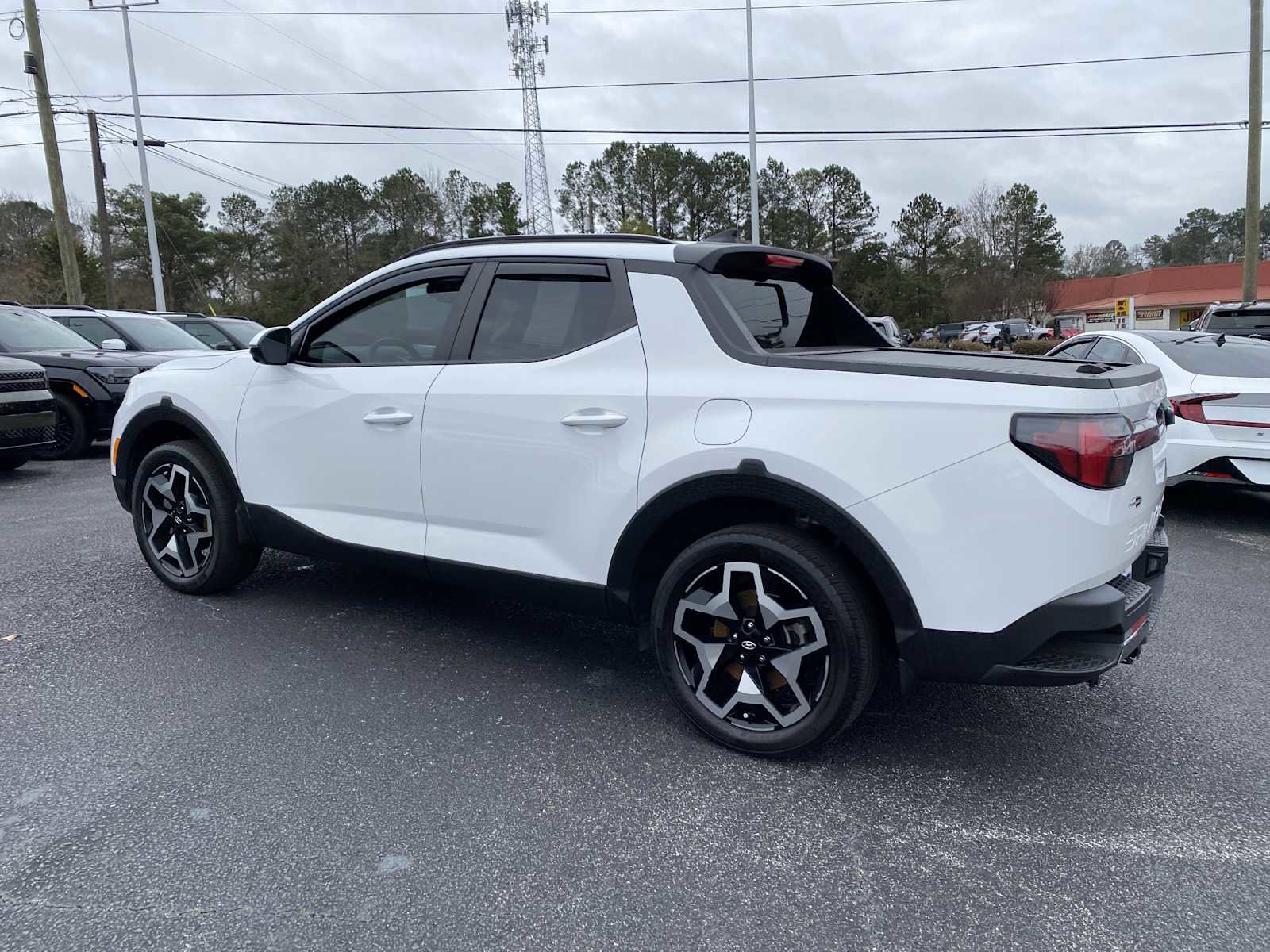 Certified 2023 Hyundai Santa Cruz Limited image 7