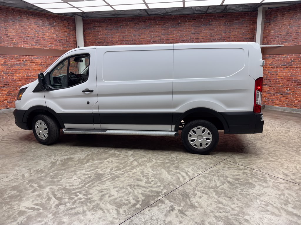Certified 2025 Ford Transit 250 Low Roof w/ Exterior Upgrade Package RWD image 2