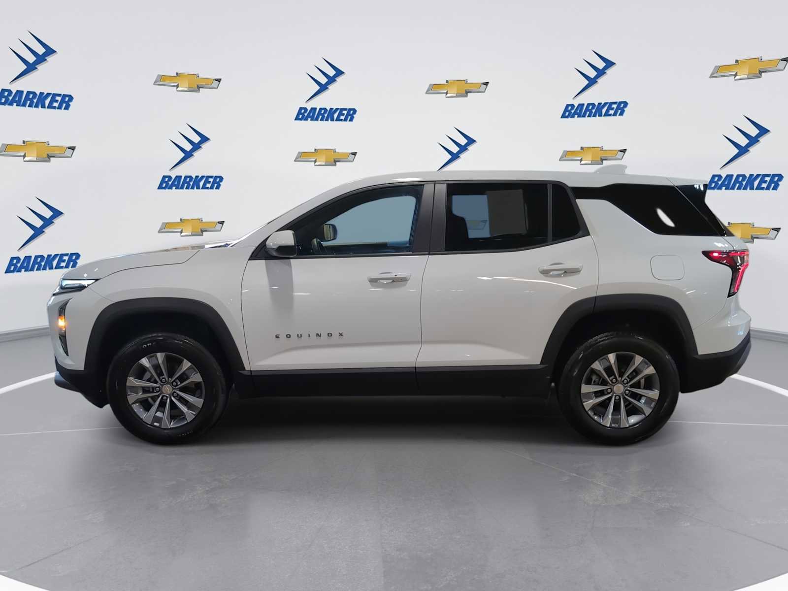 Used 2025 Chevrolet Equinox LT image 5