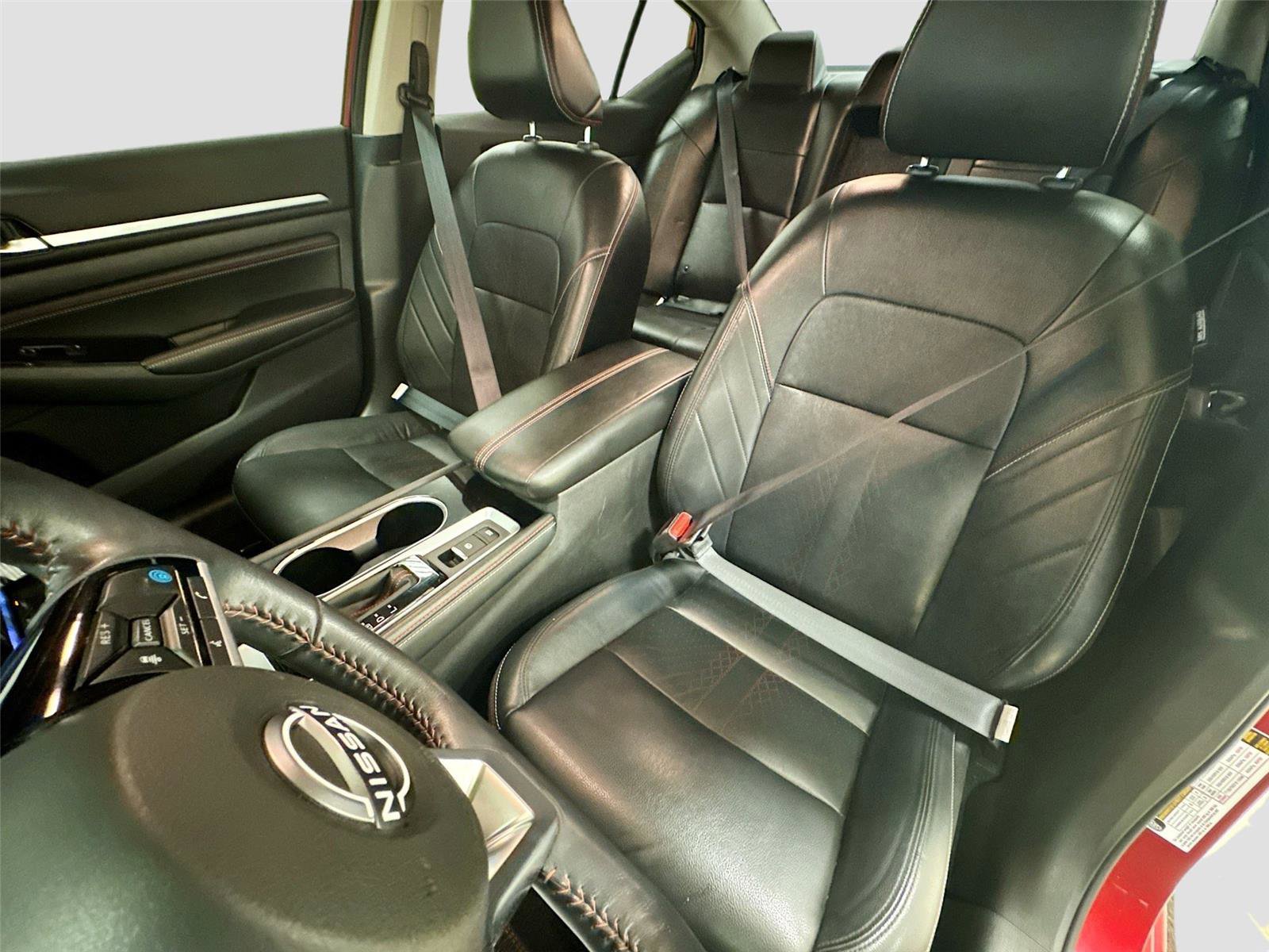 Used 2023 Nissan Altima 2.0 SR FWD image 22