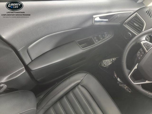 Used 2024 Ford Edge SEL w/ Convenience Package AWD/4WD image 32