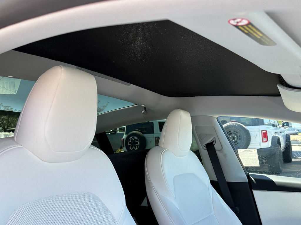 Used 2025 Tesla Model 3 Long Range RWD image 19