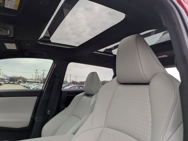 Used 2024 Toyota bZ4X AWD image 29