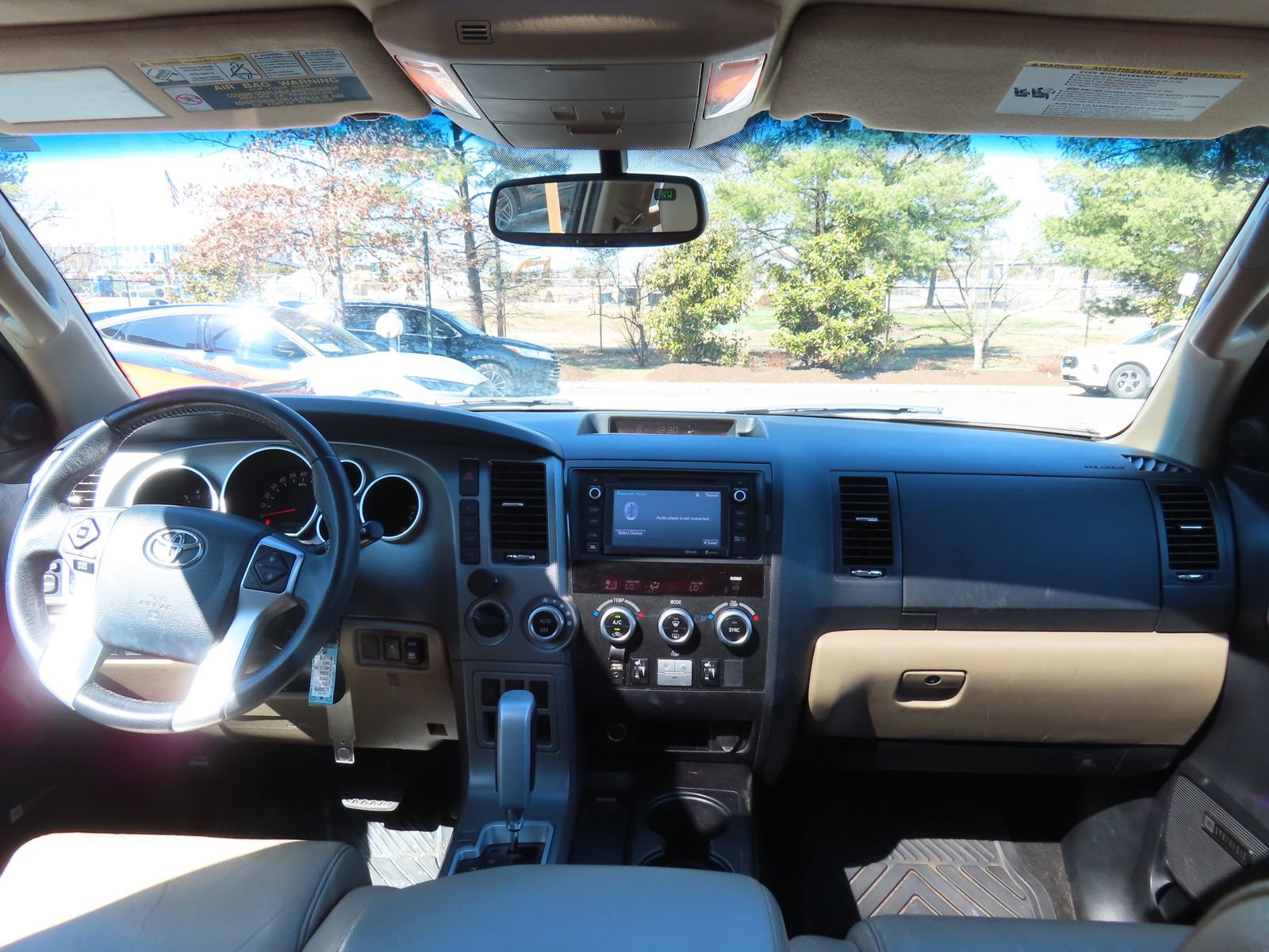 Used 2015 Toyota Sequoia Limited image 21