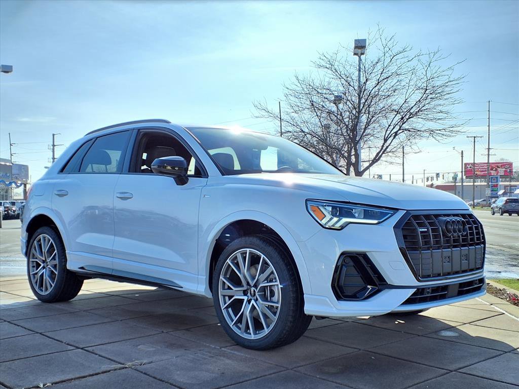 New 2025 Audi Q3 2.0T Premium Plus image 3