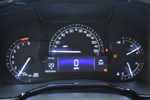 Used 2018 Cadillac XT5 Luxury w/ LPO, Wheel Lock Package image 20