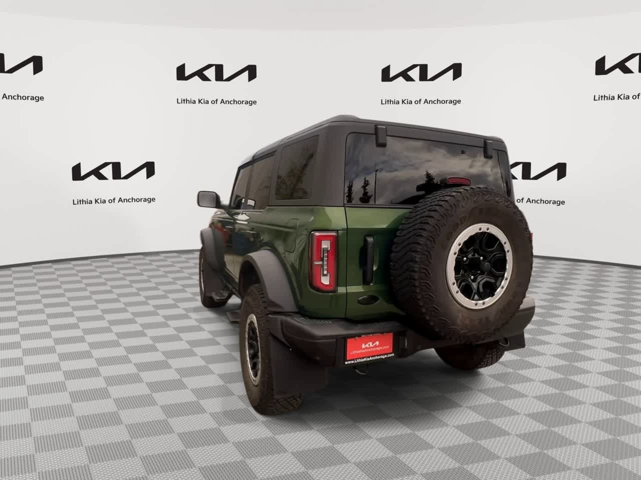 Used 2023 Ford Bronco Badlands w/ Sasquatch Package AWD/4WD image 7