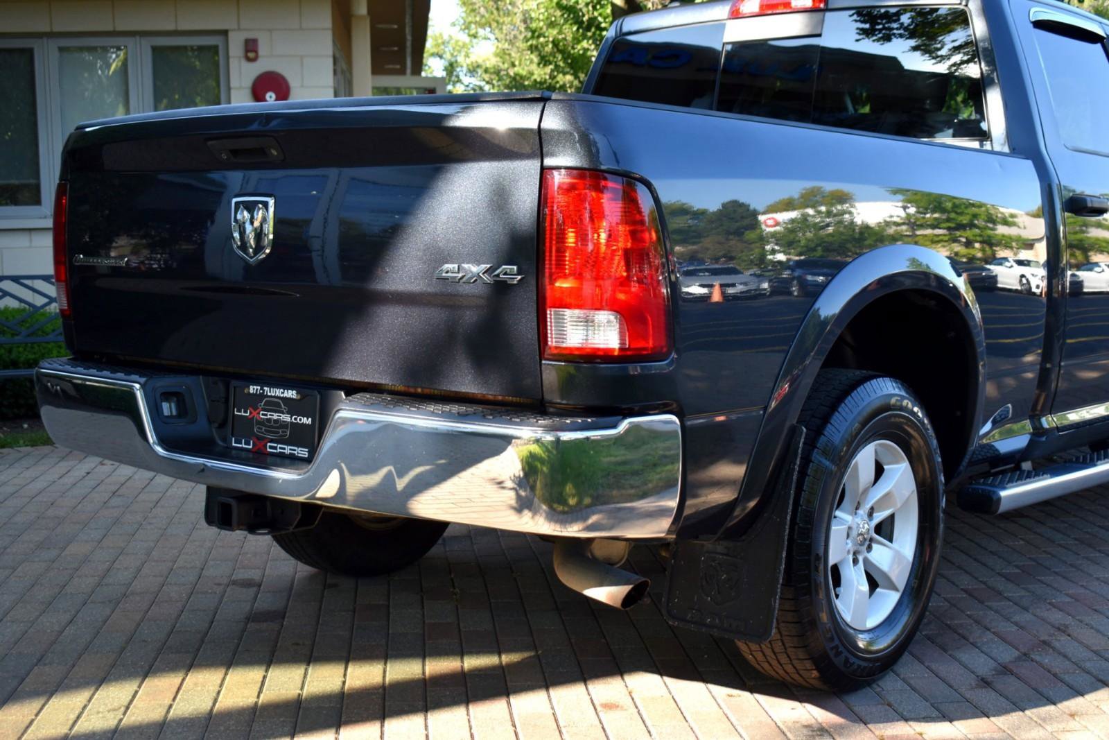 Used 2016 RAM 1500 Outdoorsman image 12