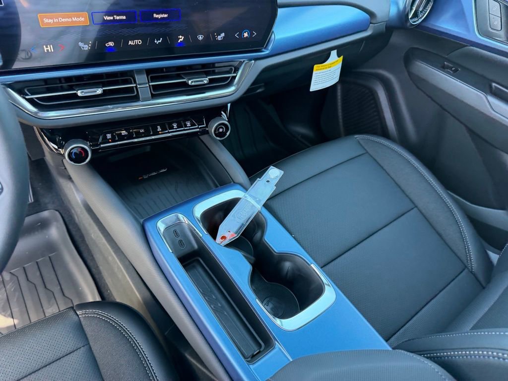 New 2026 Chevrolet Equinox EV LT AWD/4WD image 15