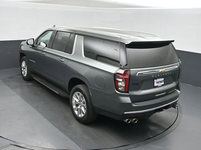 Used 2023 Chevrolet Suburban Premier AWD/4WD image 36