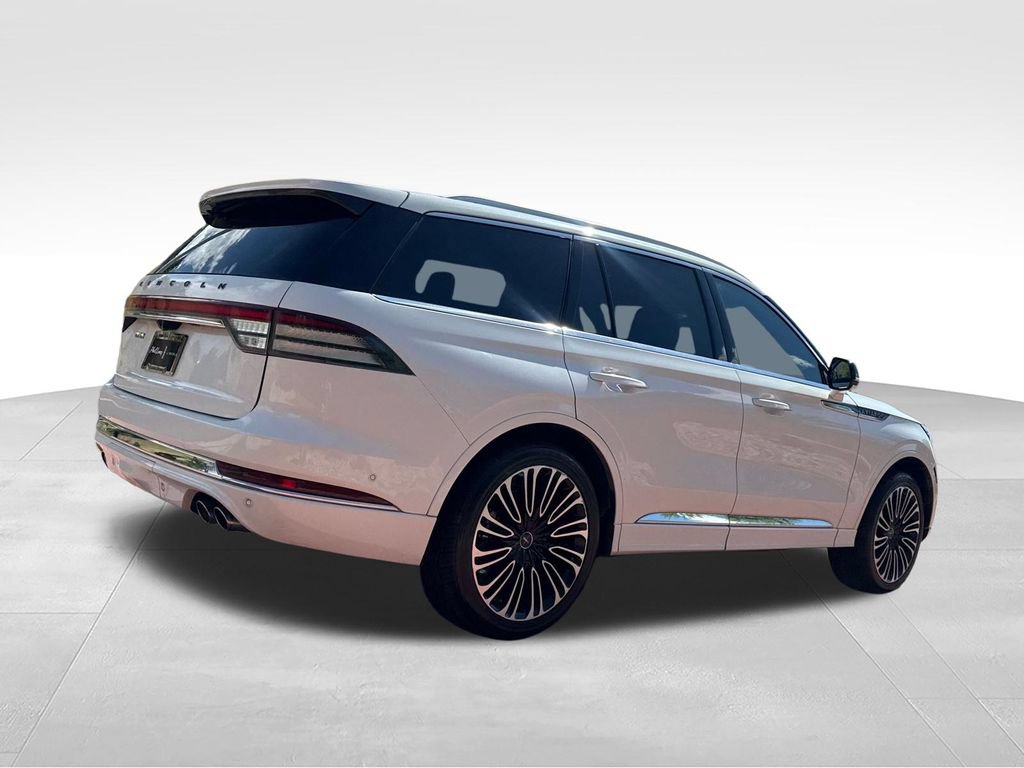 Used 2023 Lincoln Aviator Black Label w/ Dynamic Handling Package AWD/4WD image 8