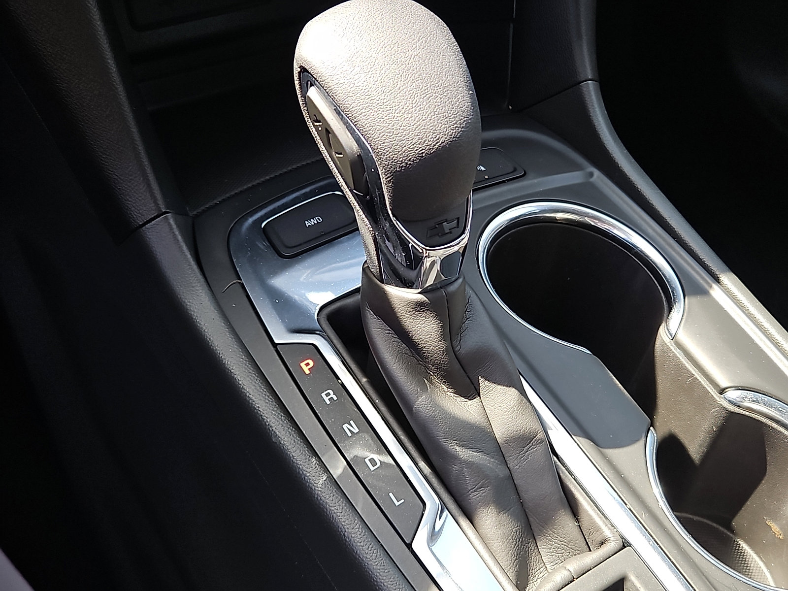 Used 2023 Chevrolet Equinox LT w/ LPO, Floor Liner Package image 14