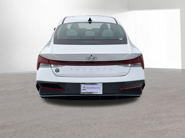Used 2024 Hyundai Elantra Limited image 5